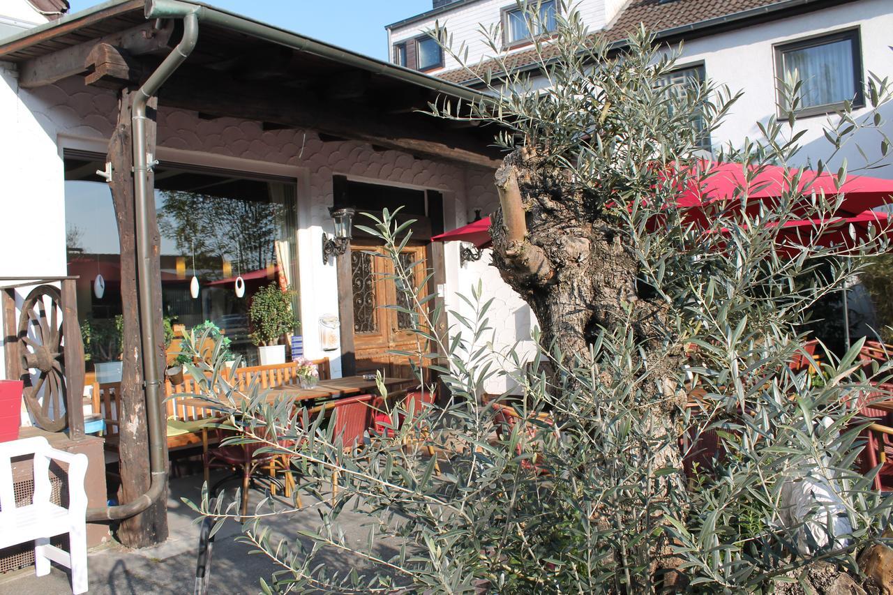 ברגיש גלאדבך Hotel Koelner Hof Refrath מראה חיצוני תמונה